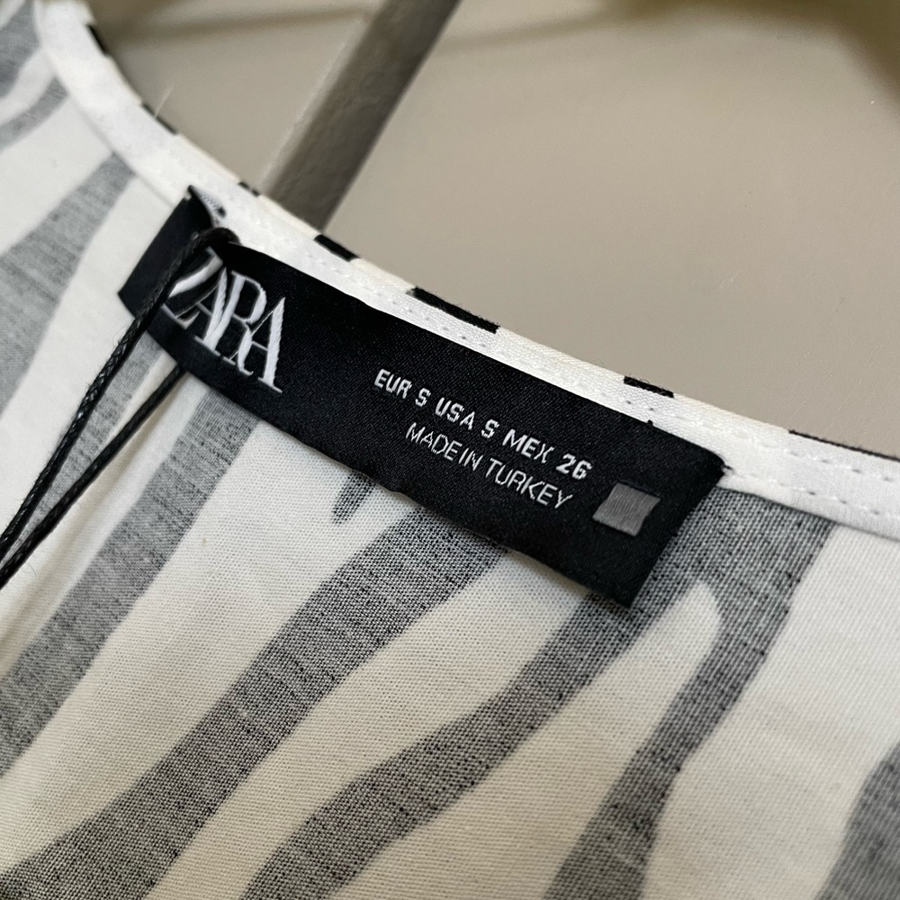 Zebra dress 🦓 - Picture 4 of 7